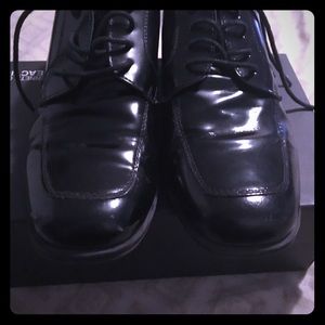 Kids reaction Kenneth Cole Shoes